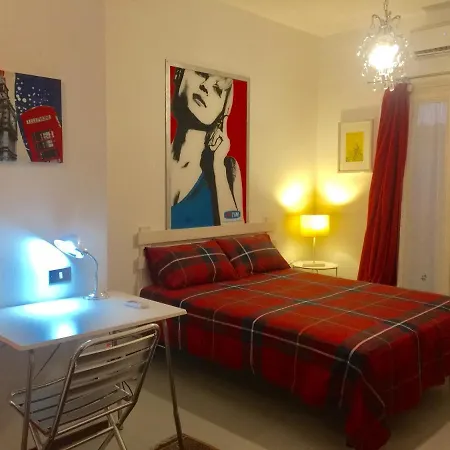 Pensión Short Let Olbia
